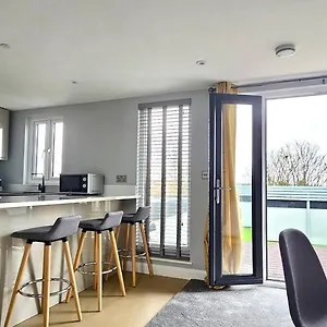  Apartment The Philog By Switchback United Kingdom