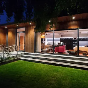  Apartment The Cedarwoods - Luxury For Up To 5 And Your Woof! United Kingdom